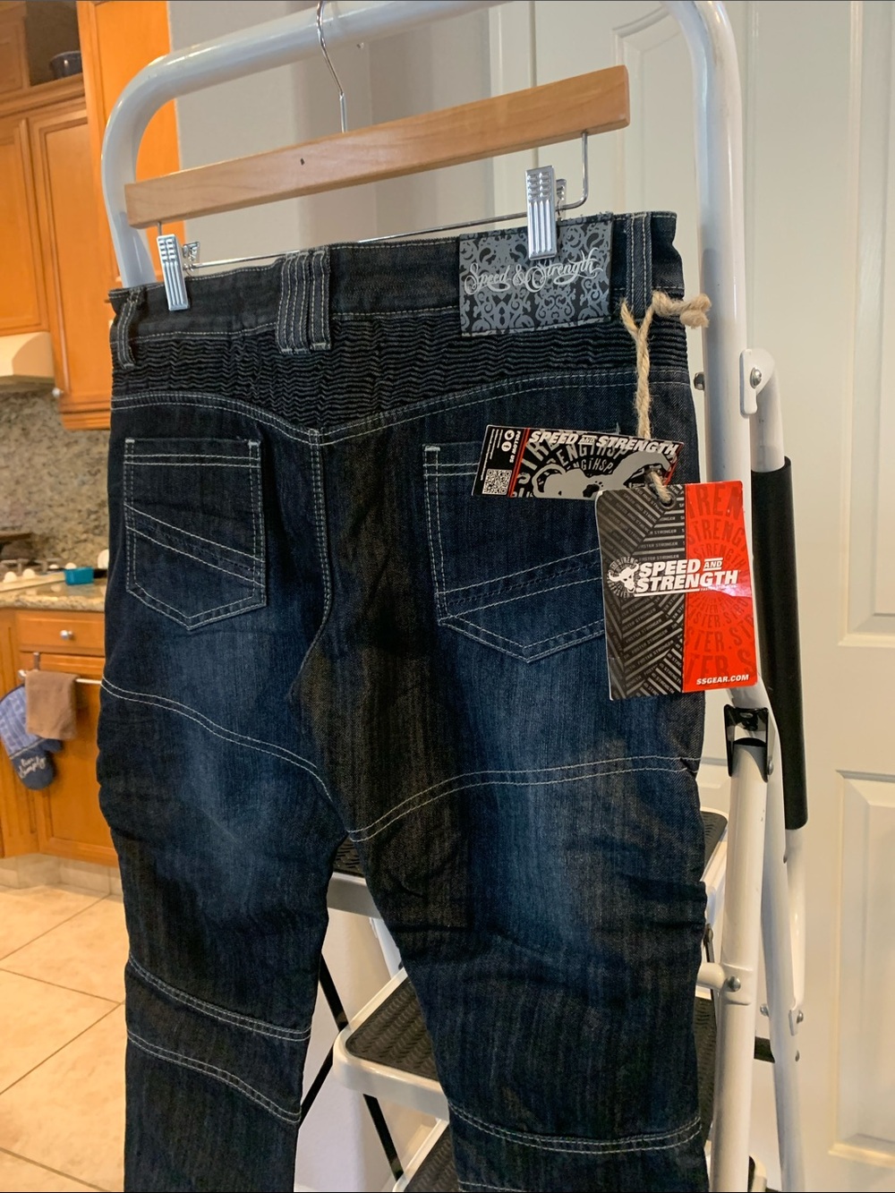 Women’s SSGear Speed & Strength Motorcycle Jeans Size 10R Inseam 30” NWT